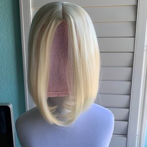 Blond shoulder length wig